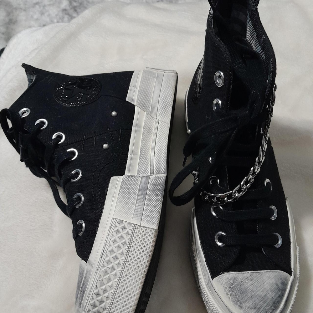 Converse Black and White High-Top Sneakers with Chain Detail Like New Worn Once